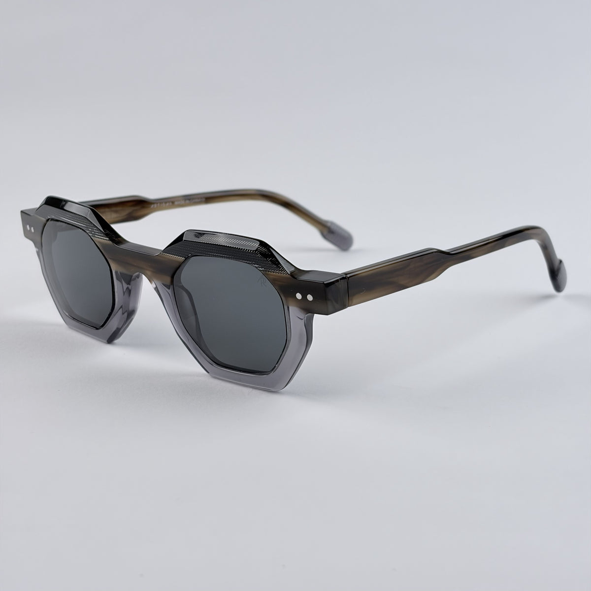 ARTISAN-Sunglasses Size 145-27-44