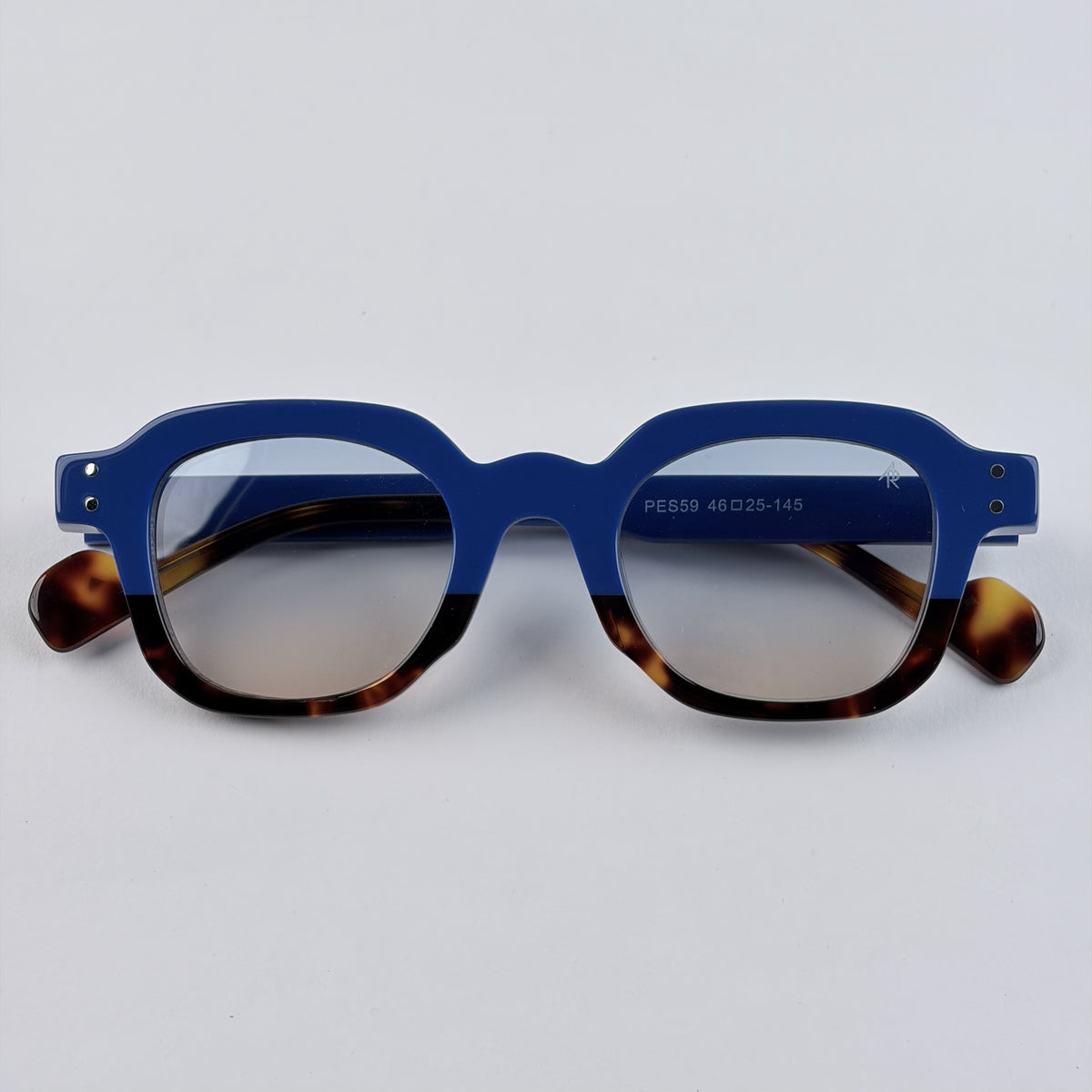 ARTISAN-Sunglasses Size  145-25-46