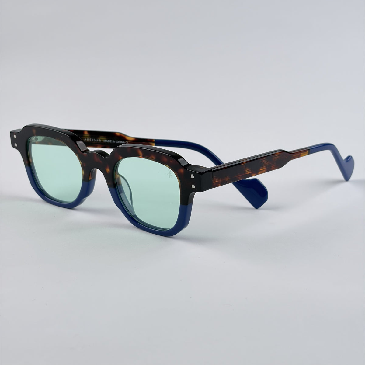 ARTISAN-Sunglasses Size  145-25-46