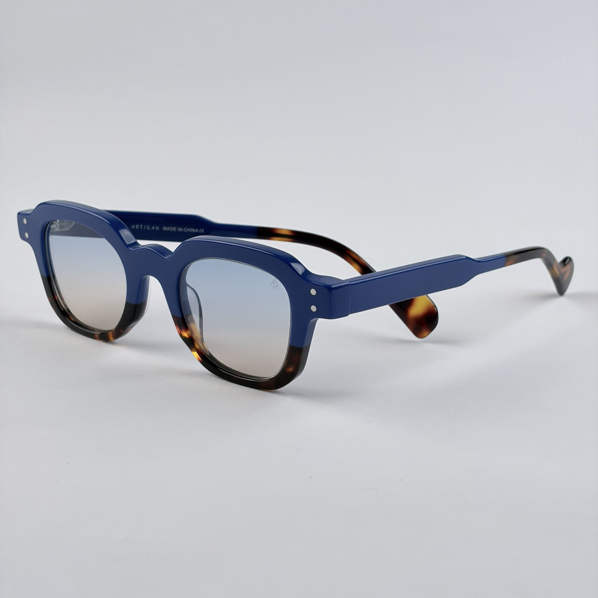 ARTISAN-Sunglasses Size  145-25-46