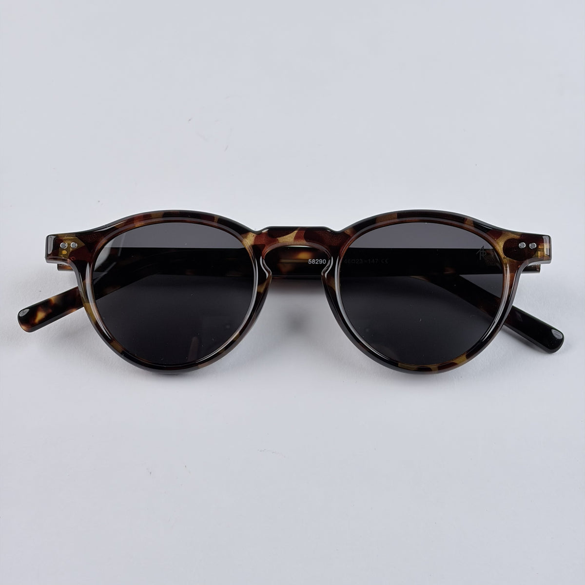 ARTISAN-Sunglasses Size  147-23-46