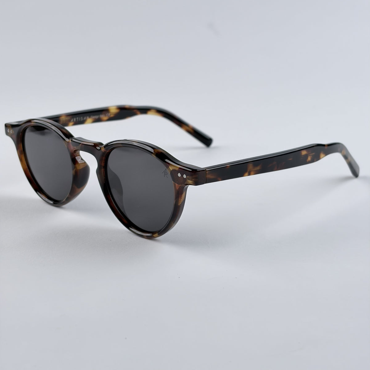 ARTISAN-Sunglasses Size  147-23-46