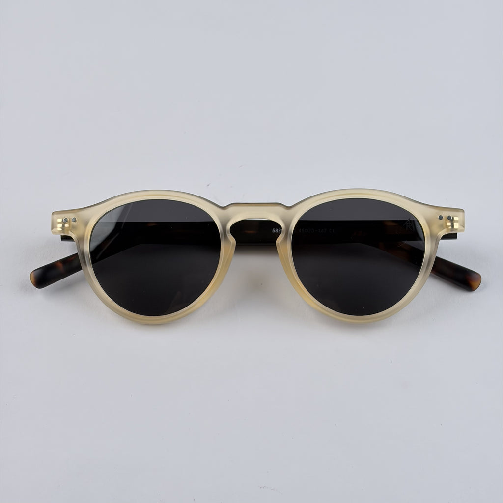 ARTISAN-Sunglasses Size  147-23-46