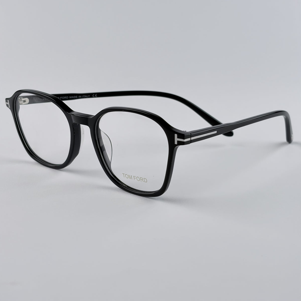 TOM FORD Acetate 145-19-50 Size