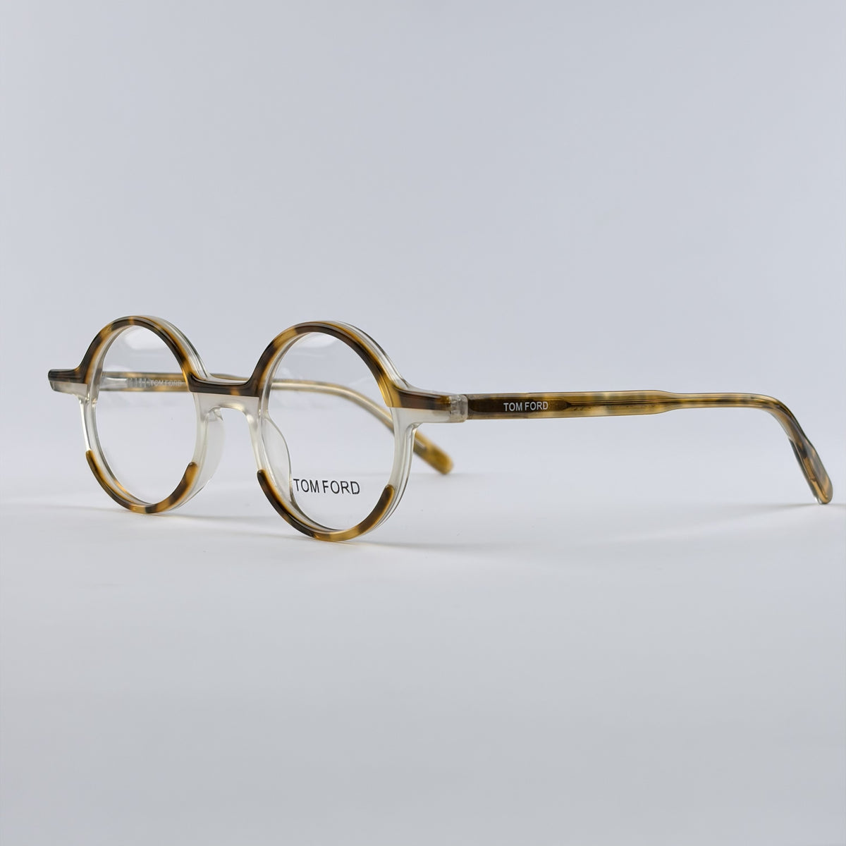 TOM FORD Acetate 142-21-44 Size