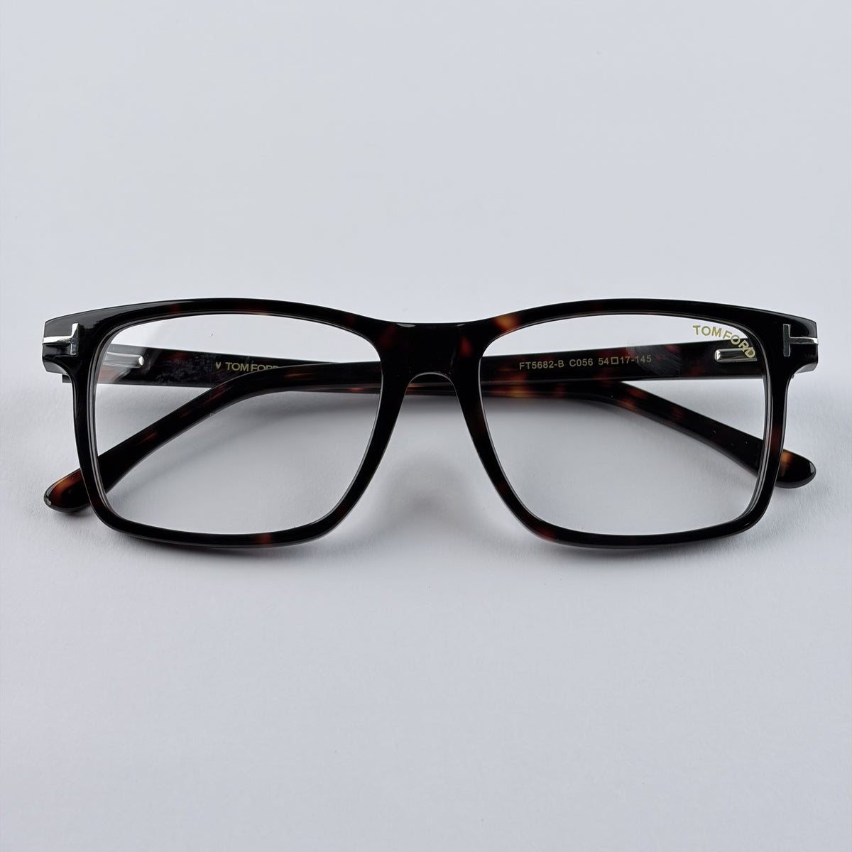 TOM FORD Acetate 145-17-54 Size